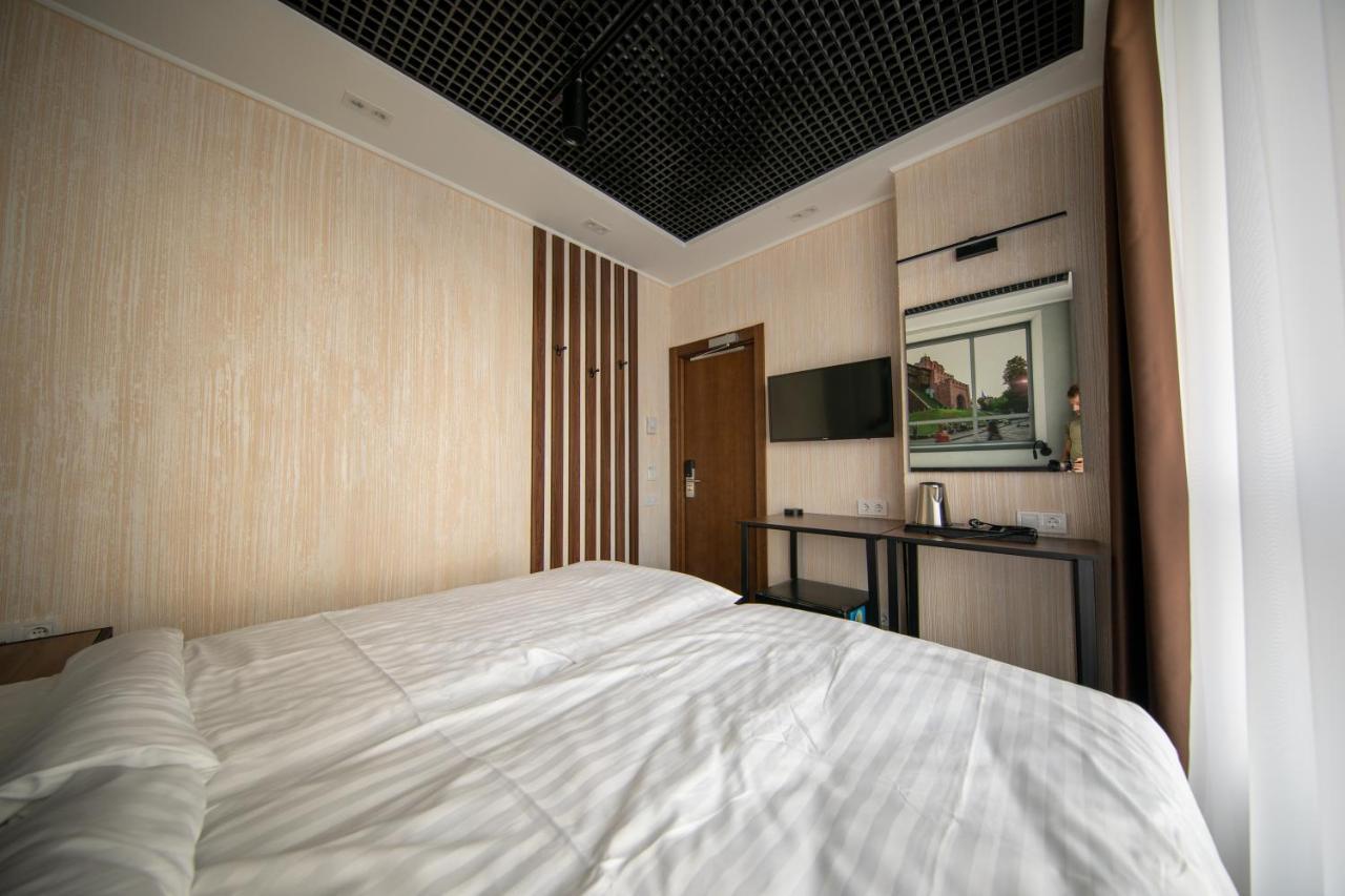Misto Capsule Hotel Киев Экстерьер фото